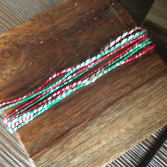 ICE YARNS 2 skeins Urban Cotton Lux Red Green 50 grams Twisted Knitting Boho - Picture 5 of 8